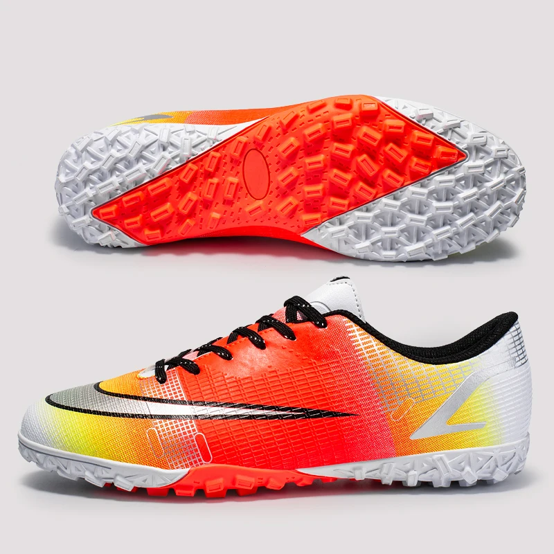 2021 Wholesale Low Price Outdoor Football Shoes Soles Soccer Boots For
