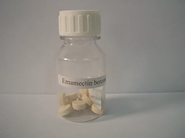 
factory supply emamectin benzoate 70% cas 155569-91-8 with best price 