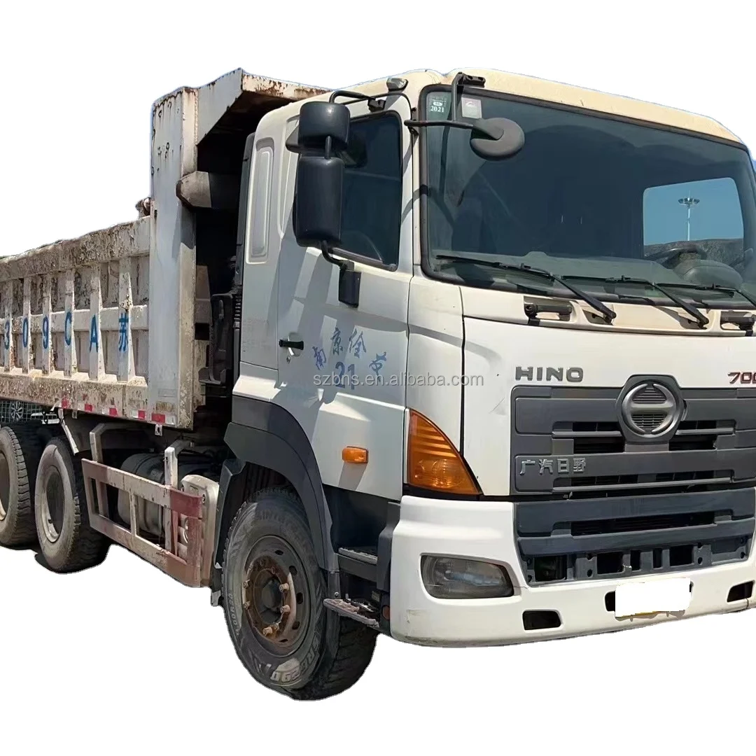 Used Hinoo 700 Dump Truck for Sale