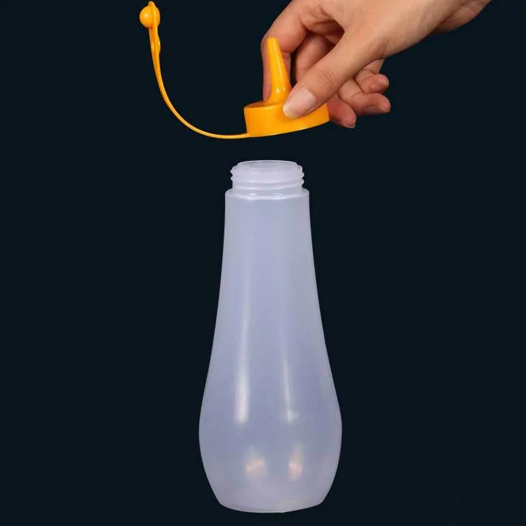 Free Sample Salad Tomato Kitchen Flavouring Sharp Nose Squeeze Bottle Plastic empty Bottle 250ml 360ml 480ml 720ml