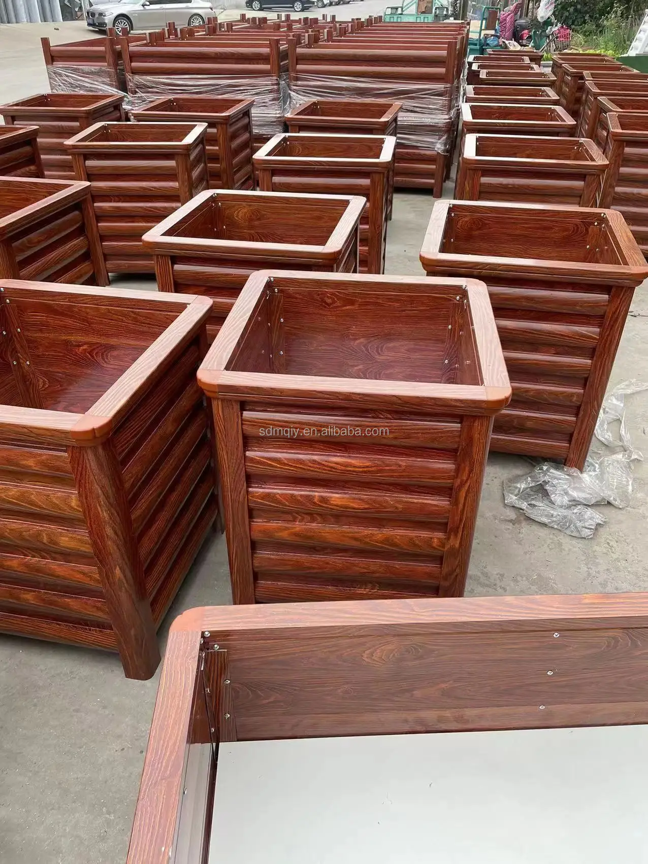 Manufacturer large box for flowers love flower box Outdoor planters for plants