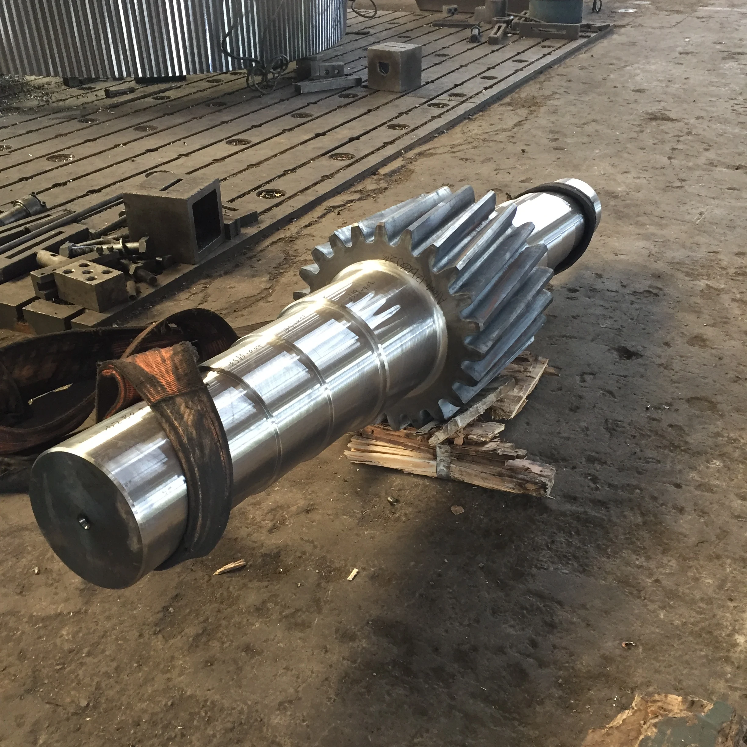 Double-helical Customized Cnc Milling Machining Rotary Kiln Forging Steel Main Shaft And Wheels Spur Gear Shafts