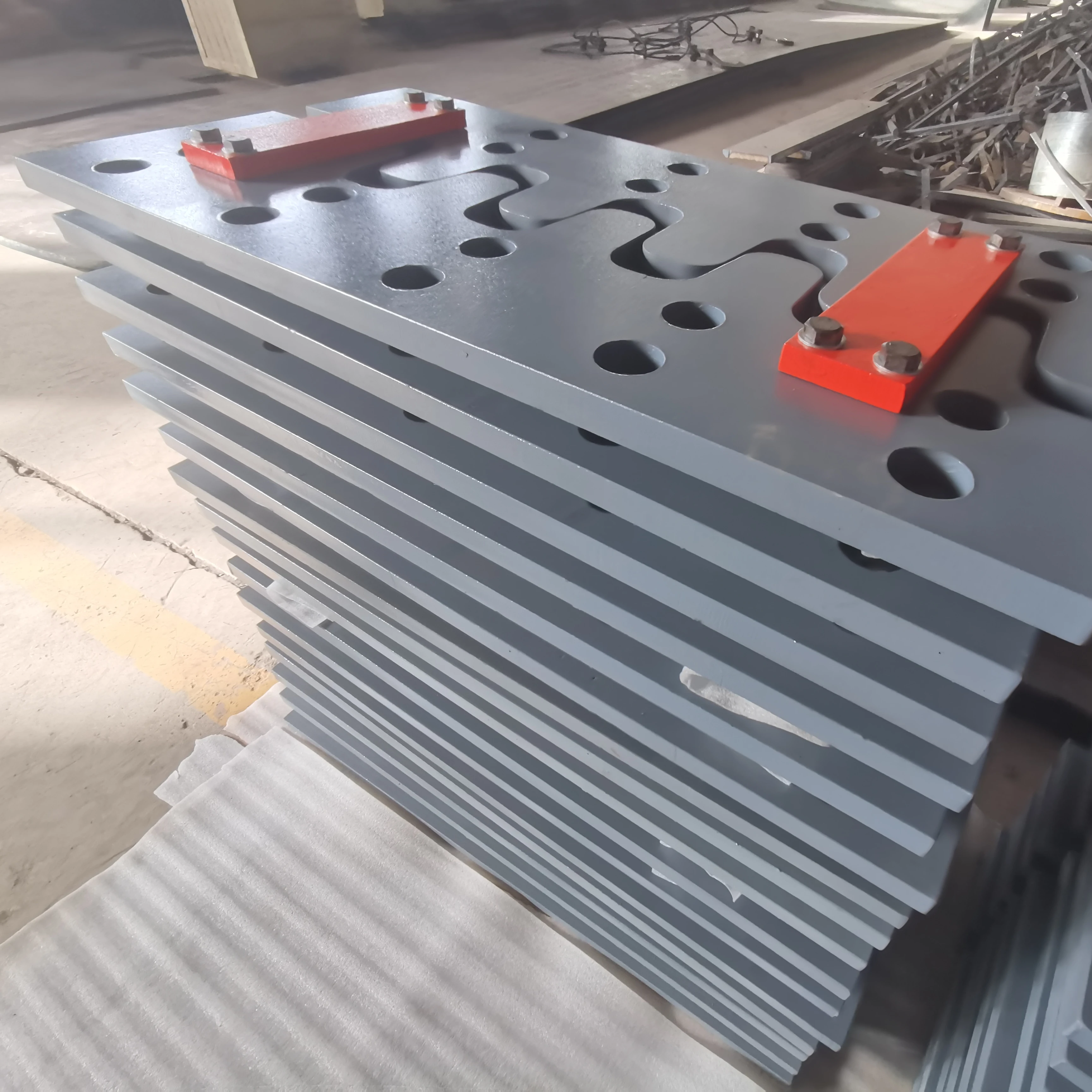 Steel material finger expansion joints used for  highway bridge
