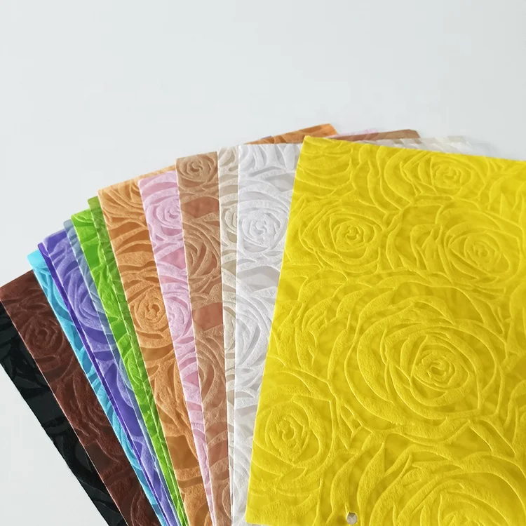 Embossed nonwoven pp spunbond embossed non woven gift packing fabric for bouquet