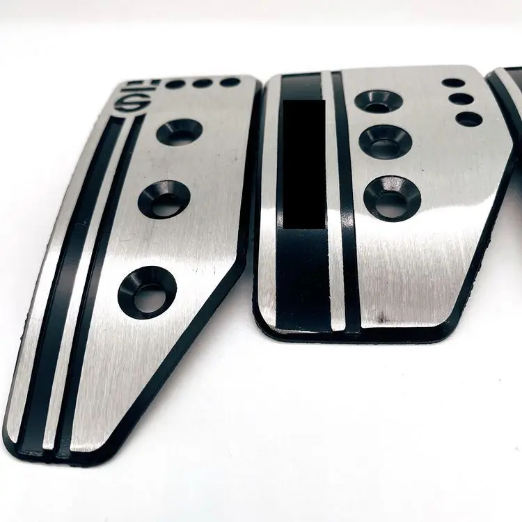 Car Accelerator Pedal Modified Universal Clutch Aluminum Alloy Brake Pedal Plate Mat Pedals Automatic Manual