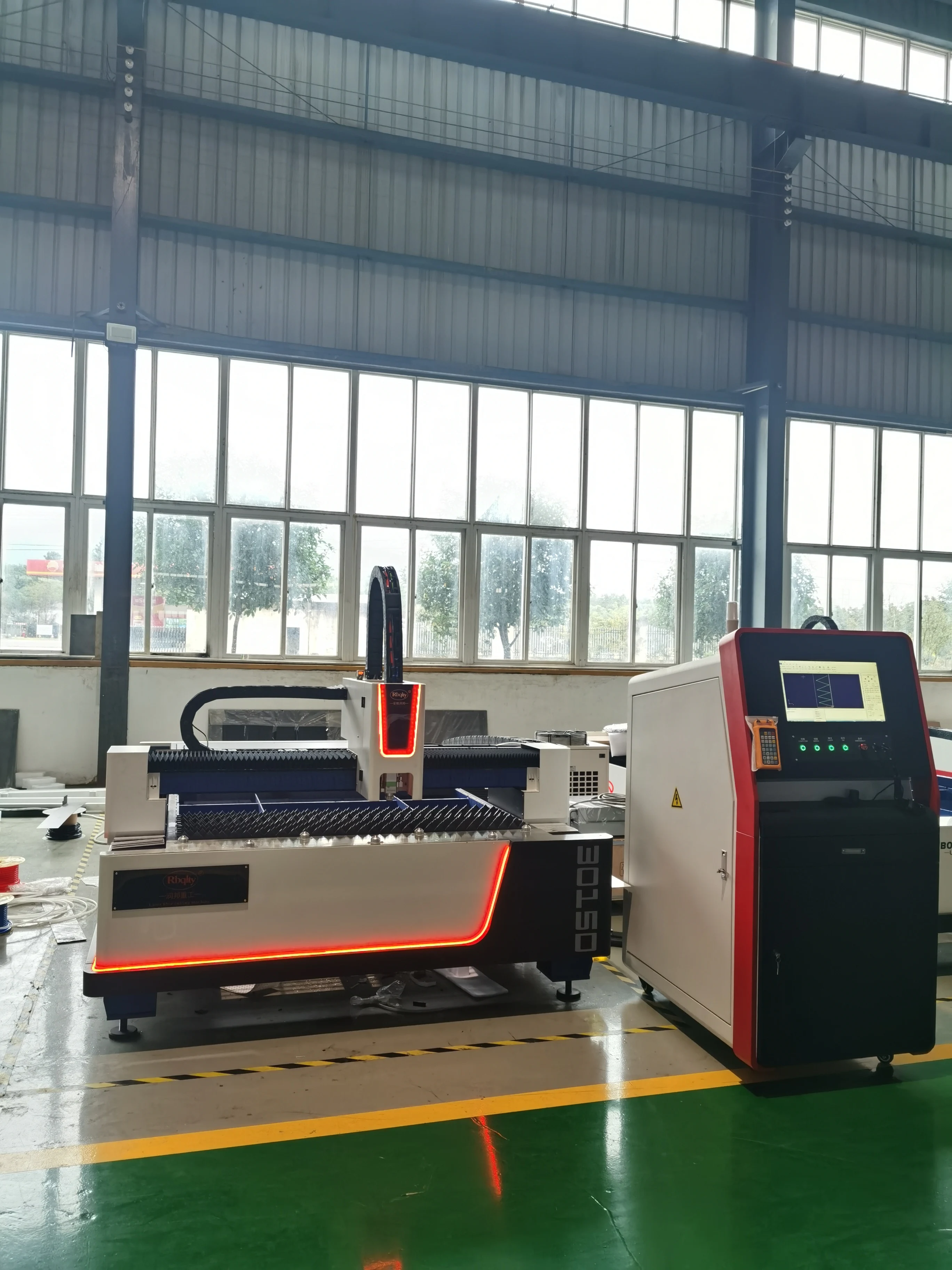1530 3000W laser cutting machines for steel metal CNC fiber laser cutting machine