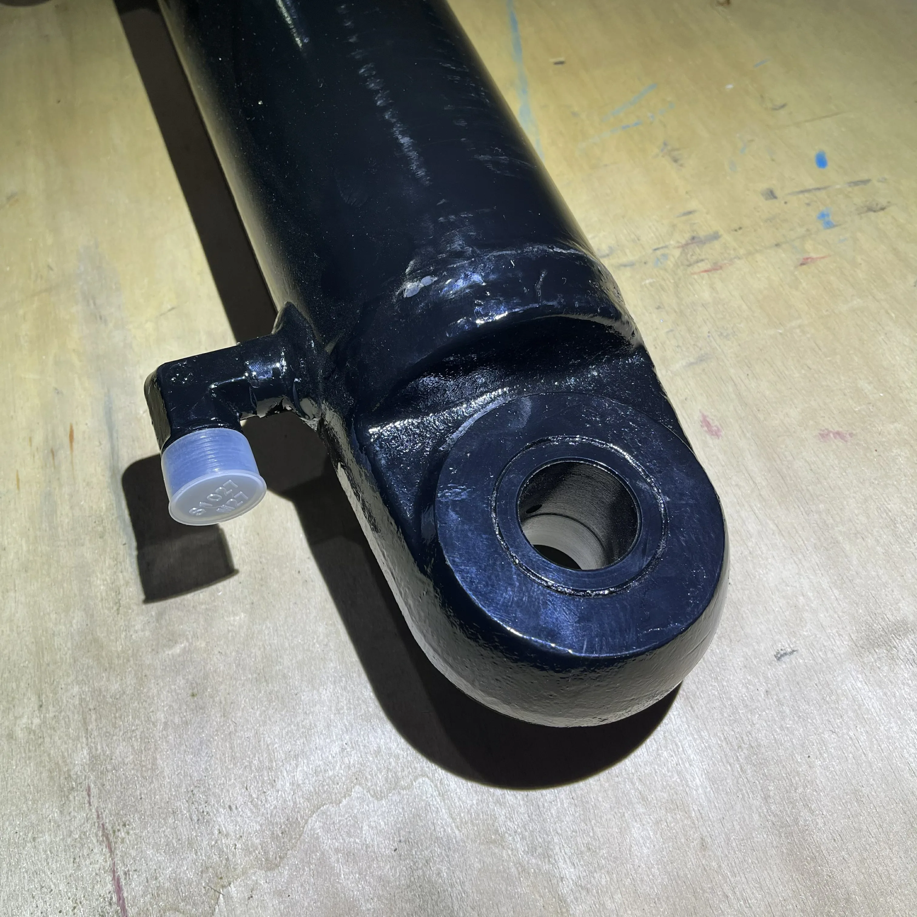 Wholesale Factory High Quality Cylinder Accessories Double Ear Russian 100-63-250 Hydraulic Oil Cylinder For Machinery