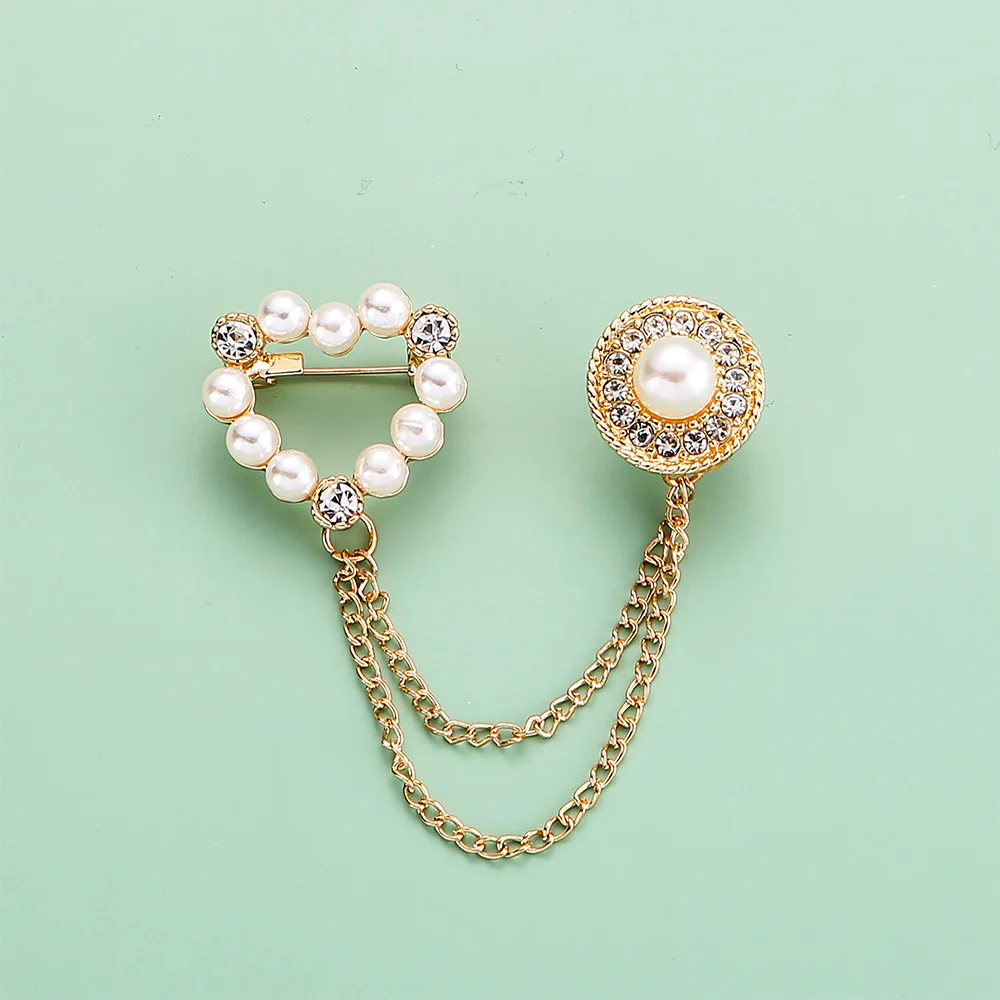 Fashion creative tulip Pearl Brooch Korean version of women bee butterfly corsage eagle anti-slip clothing accessories