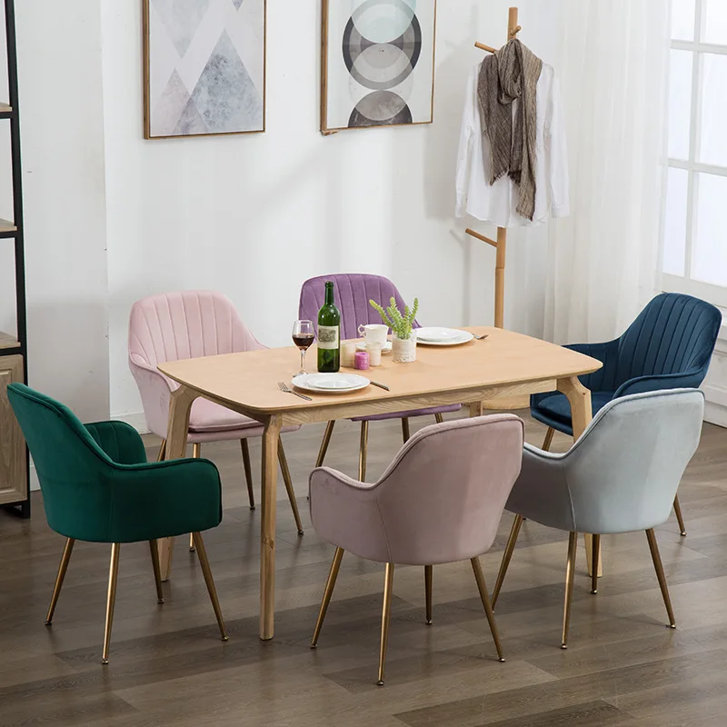 Unique contemporary velvet light luxury Italian modern gold metal pink  resturent chair table dining chair