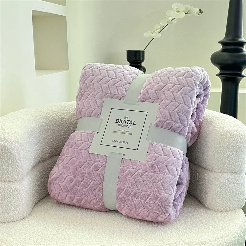 Super Soft Flannel Cozy  Lightweight Blanket Fleece Throw Blankets for Couch Sofa Bed Warm Plush Blanket for Winter