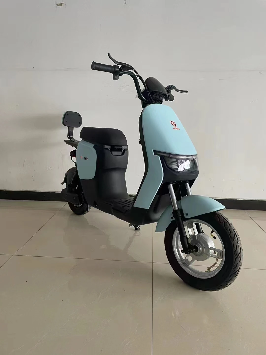 2024 Popular Electric Motorcycle 1000w/1200w Electric Mobility Scooters Motorbike