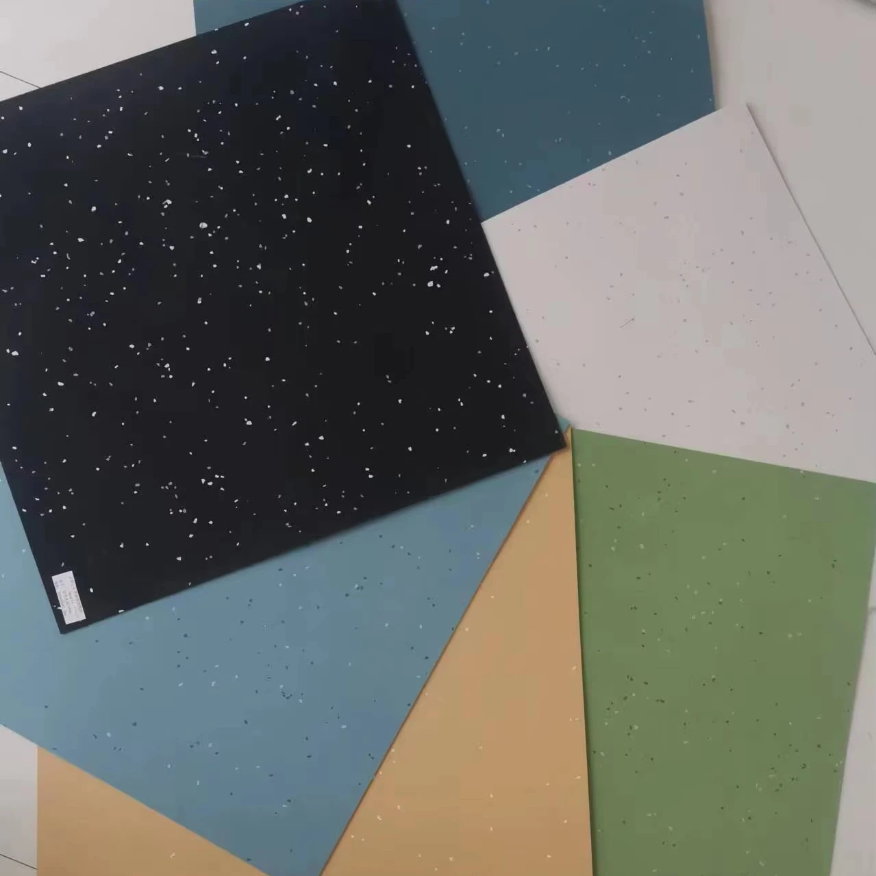 factory  flexible pvc floor tiles   600*600*3mm  size   uv coating