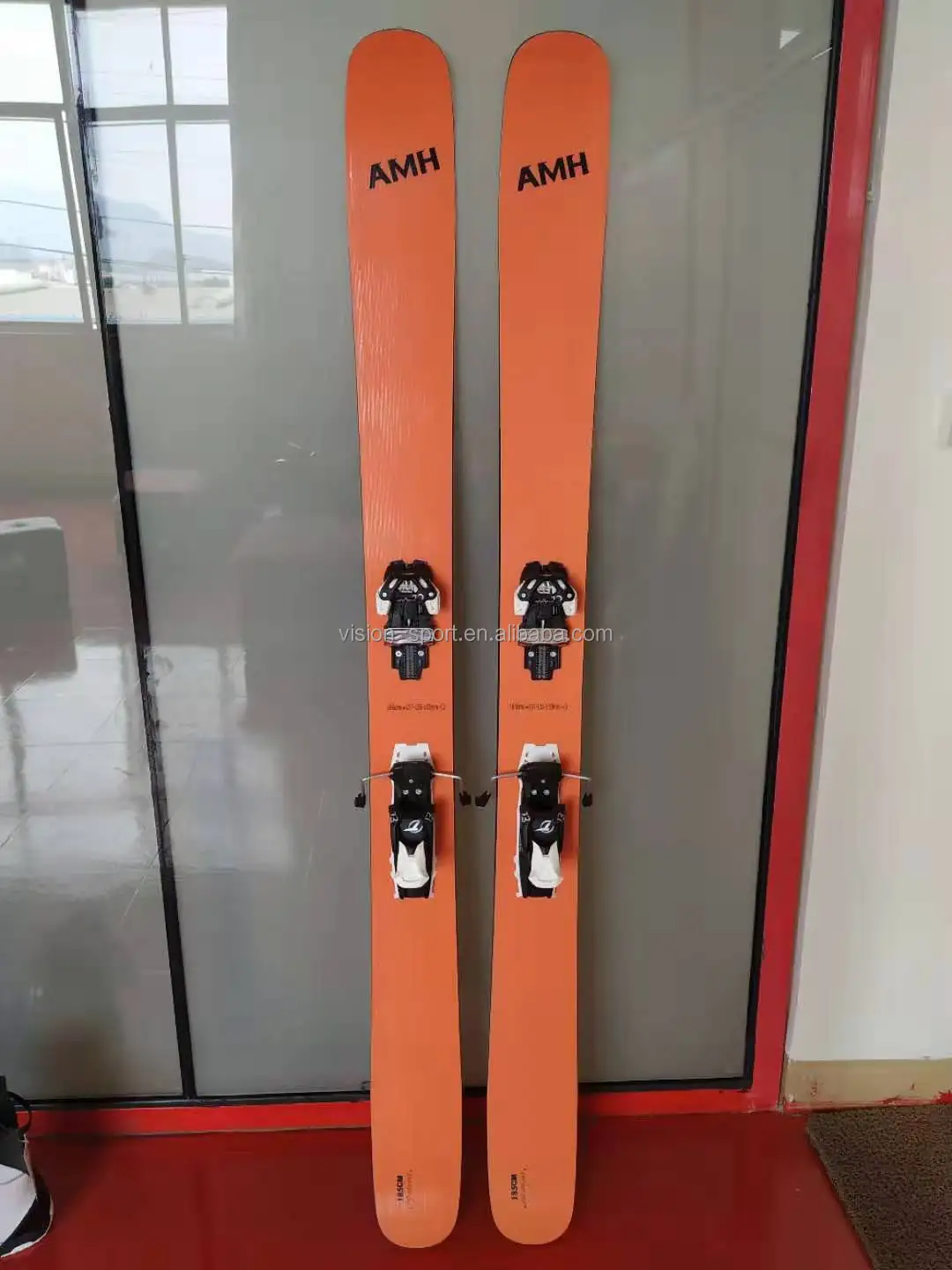 Мужские лыжи Freeride Backcountry китайского производства