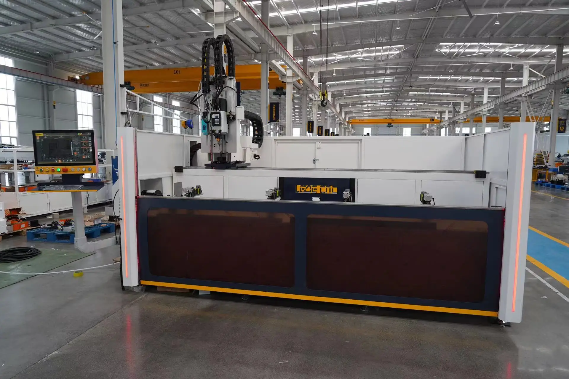 High-Speed Intelligent High Precision CNC Machining Center for Aluminum Profiles