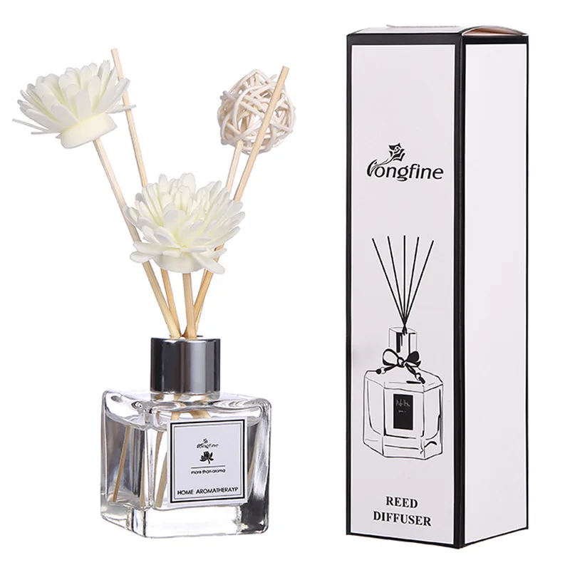 No fire aromatherapy essential oil, dry flower, rattan, sandalwood, incense, bedroom perfume, toilet deodorant bottle.