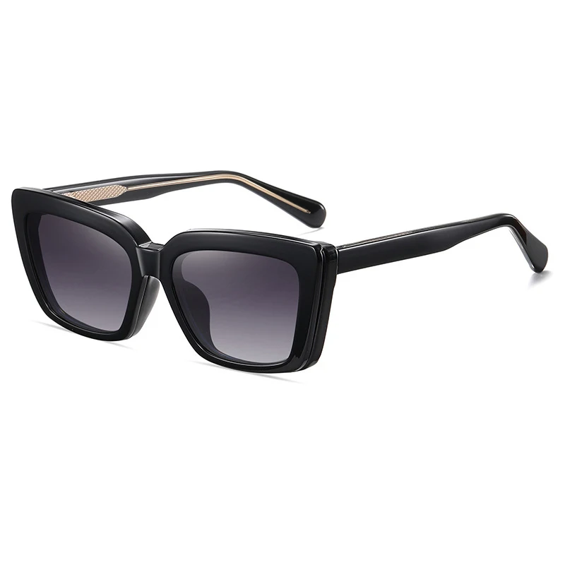 Fashion Polarized TR Sunglasses 2024 square Fit Over Sun Glasses Women Men Clip on Magnetic Optical Eyewear