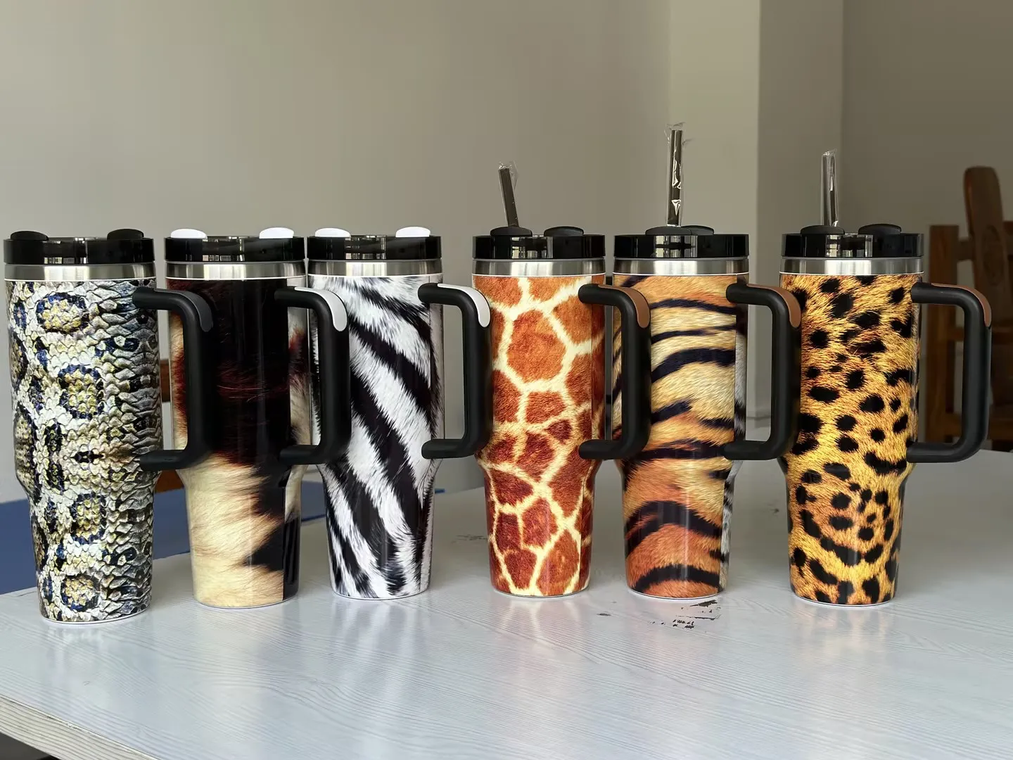 2024 H2.0 Plus popular 40oz wild animal Double Wall Vacuum 304 Stainless Steel Adventure All Over Printing Cow Cup With Straw