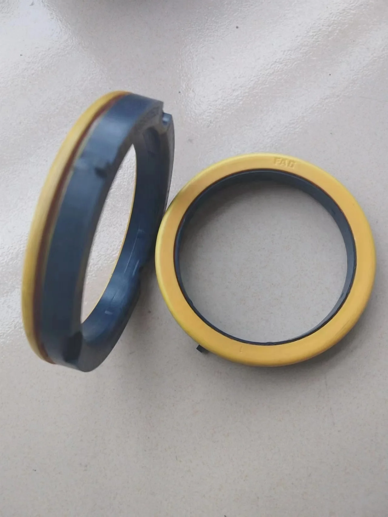 FAG Plane bearing  568335CA  Anti-Friction Bearing, suspension strut support mounting (Wheel Suspension)  443419489AAD