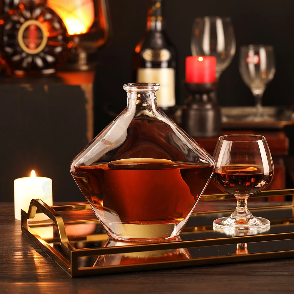Customize 500ml Fancy Clear Unique Shape Glass Liqueur Wine XO Brandy Cognac Rum Whisky Vodka Gin Spirit Glass Bottles