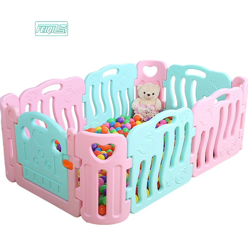 Пластиковая детская ручка для игры во дворе