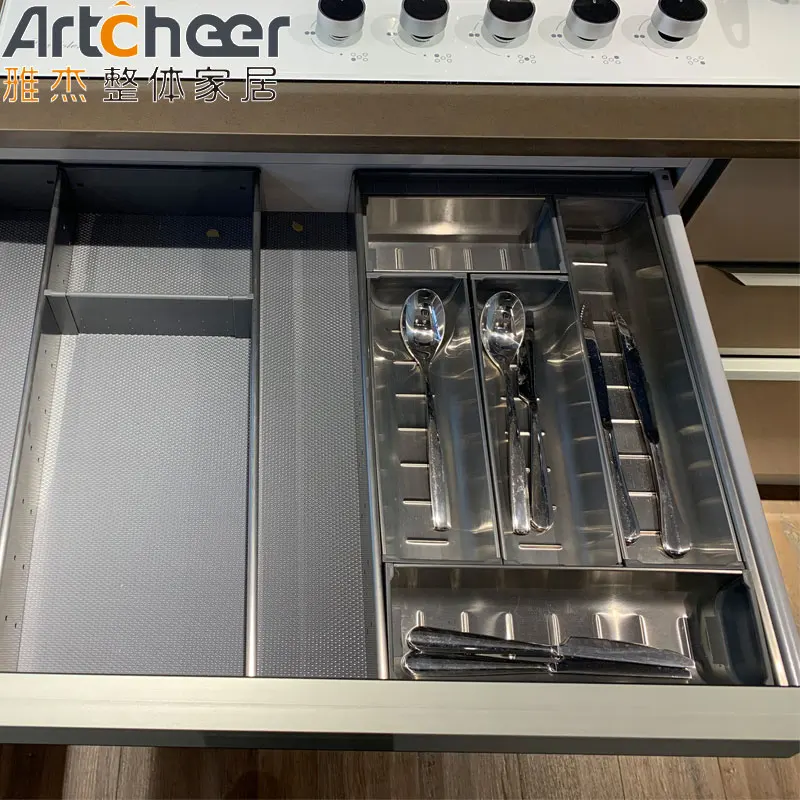 Ready to ship kitchen cabinet design U shape lacquer finish complete set sample available cheap price