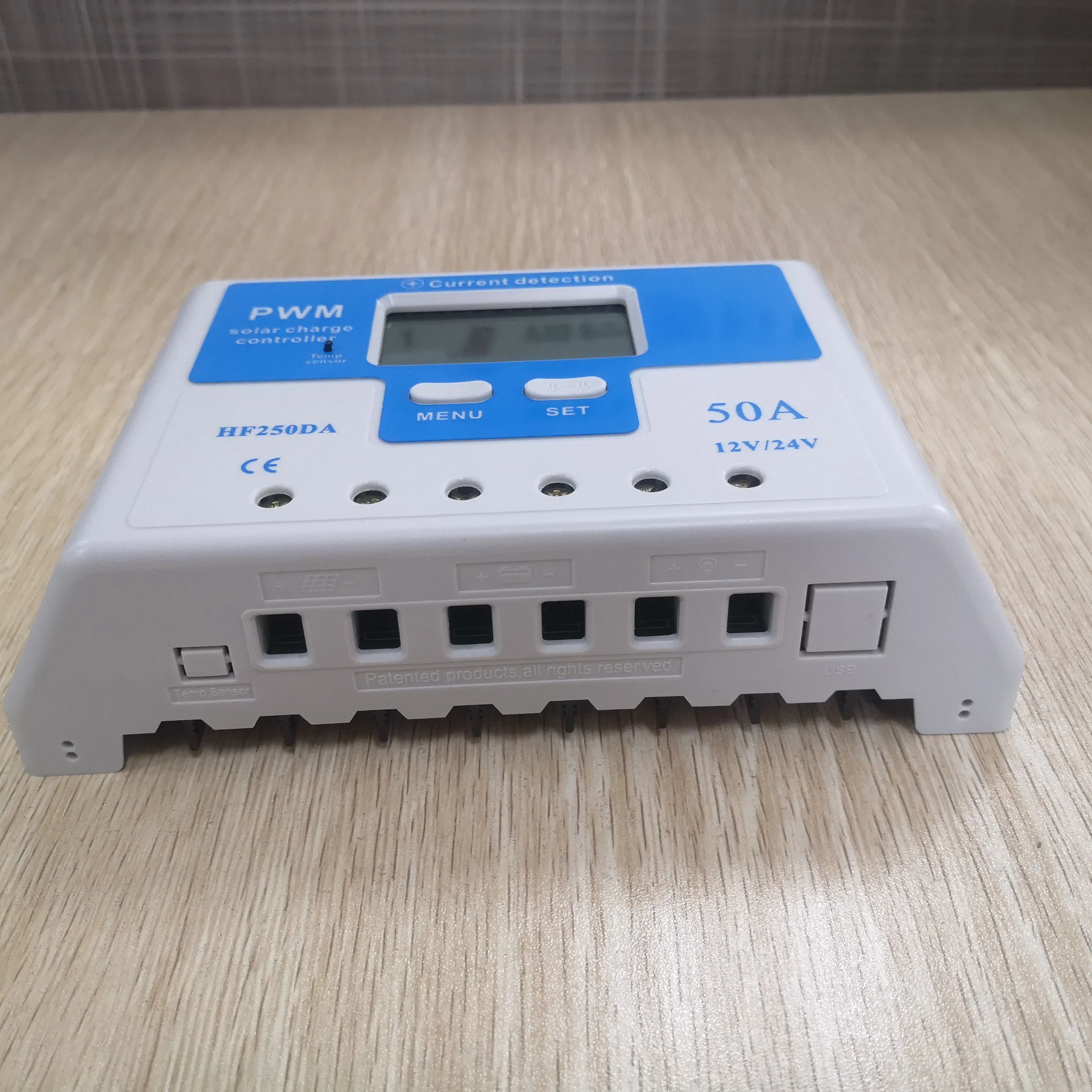 HanfSolar Factory 50A 12/24V Auto PWM Solar Charge  Controller
