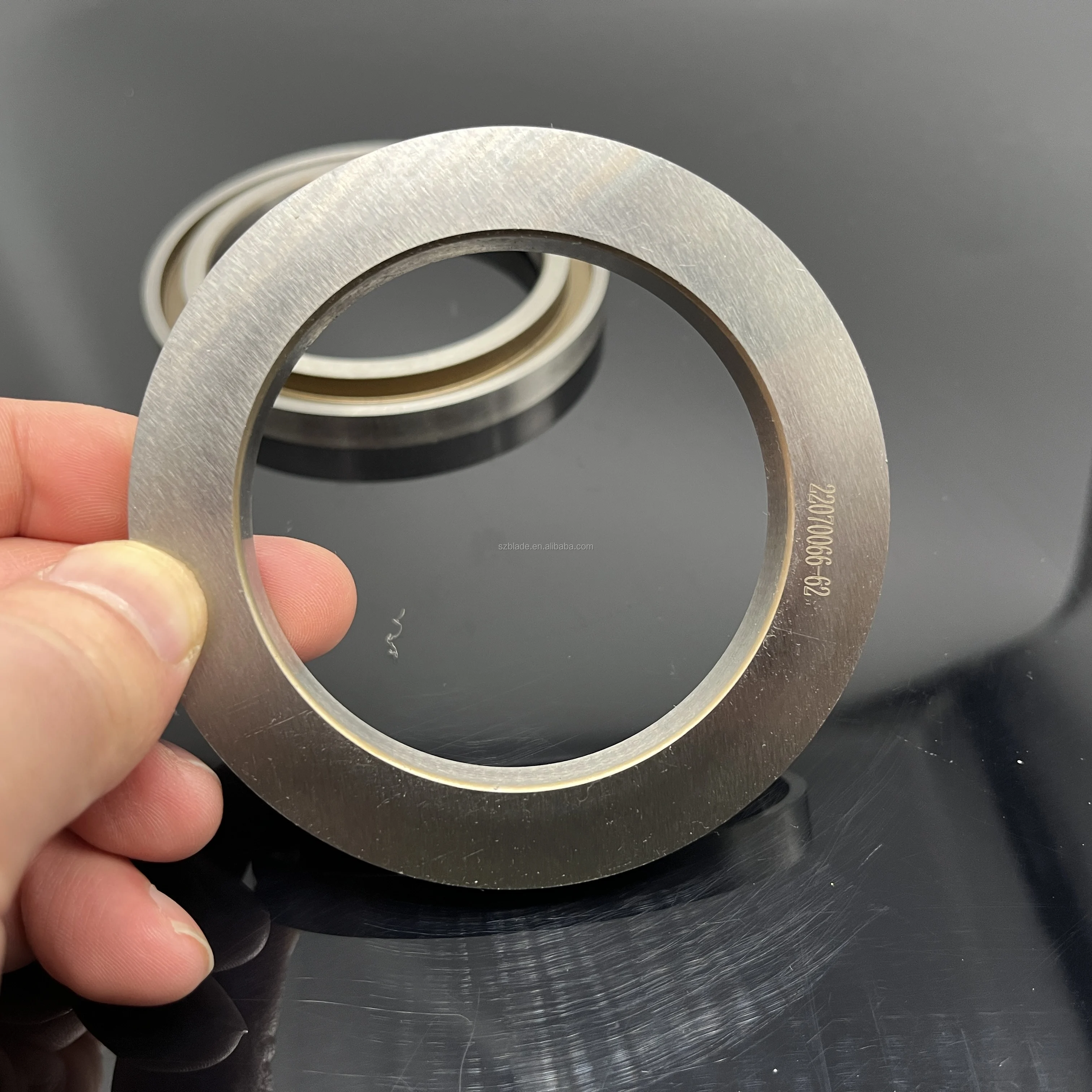 Cr12Mov and HSS Slitting Bottom Blades Are Used In The Cutting Industry Of Rubber Plastic Leather Tape Film Cloth PVC Material