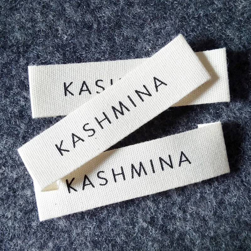 Пользовательские моющиеся этикетки и наклейки для одежды из хлопчатобумажной ткани с серийным номером