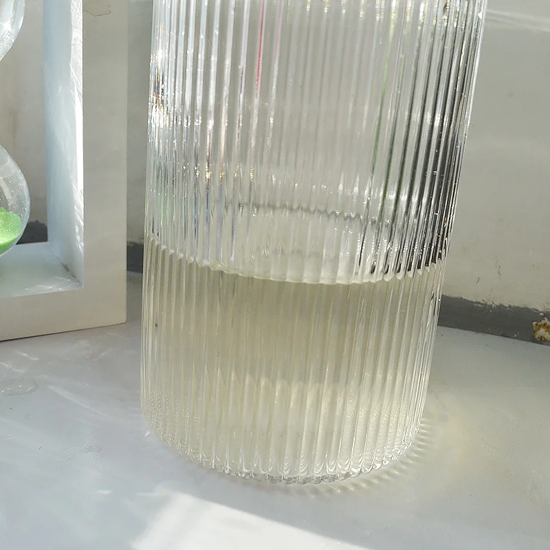 Wholesale Borosilicate Glass Bedside Water Cup Clear Ripped Glass Carafe Set