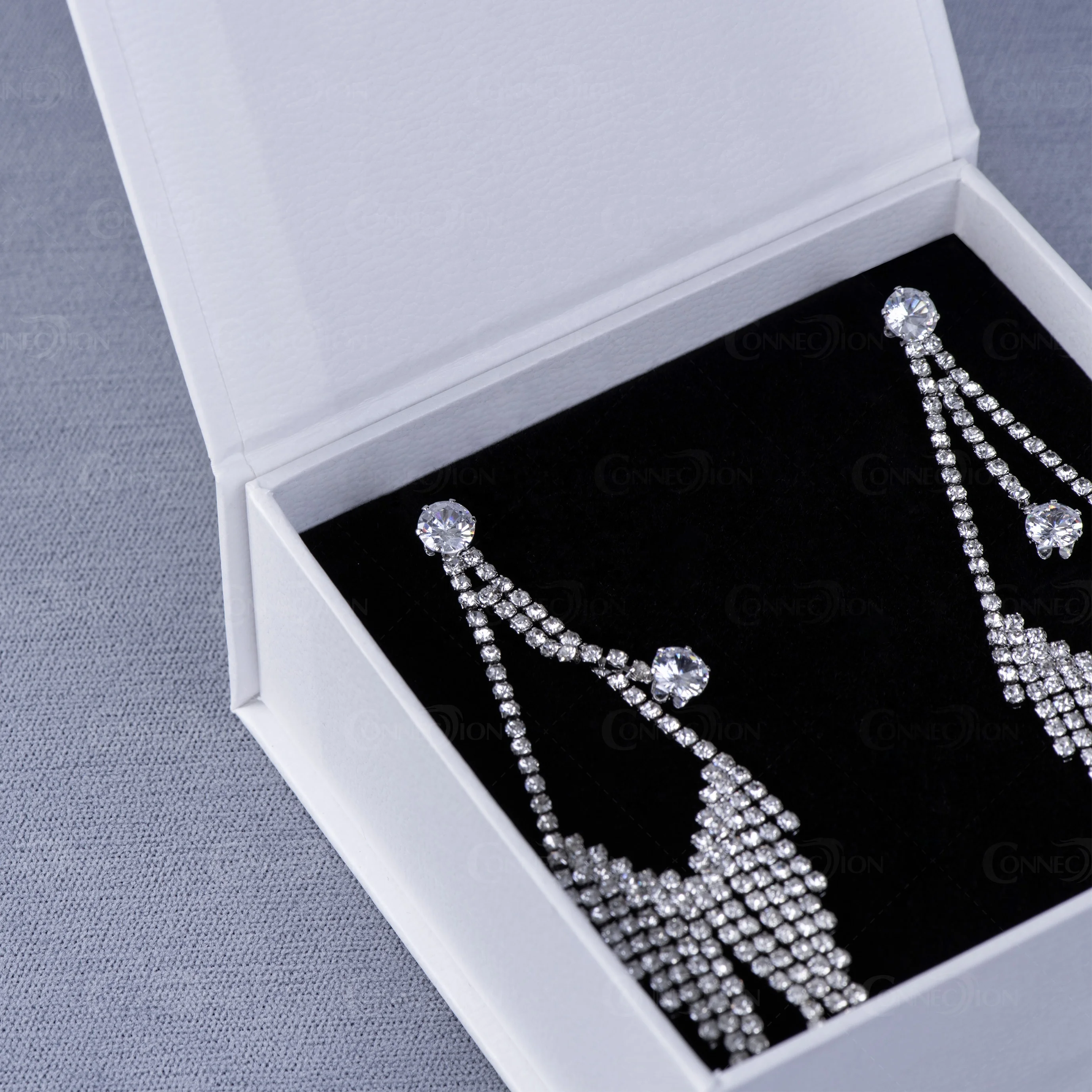 Custom Eco Friendly Luxury Small Magnetic Gift Ring Paper Packing Jewelry Packaging Box