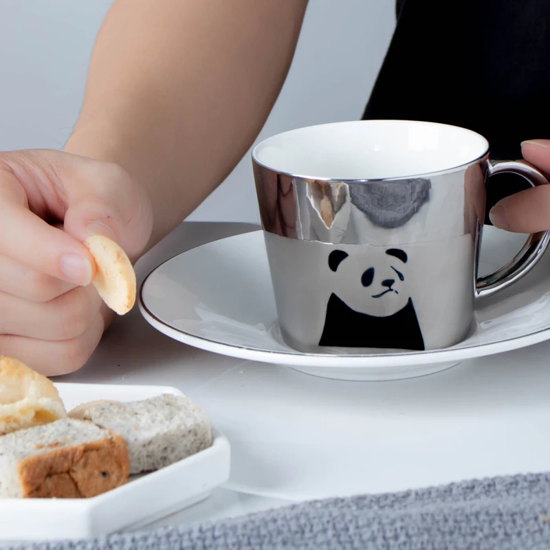 Low MOQ round porcelain luxury golden cappuccino coffee mug tea ceramic cups with saucer