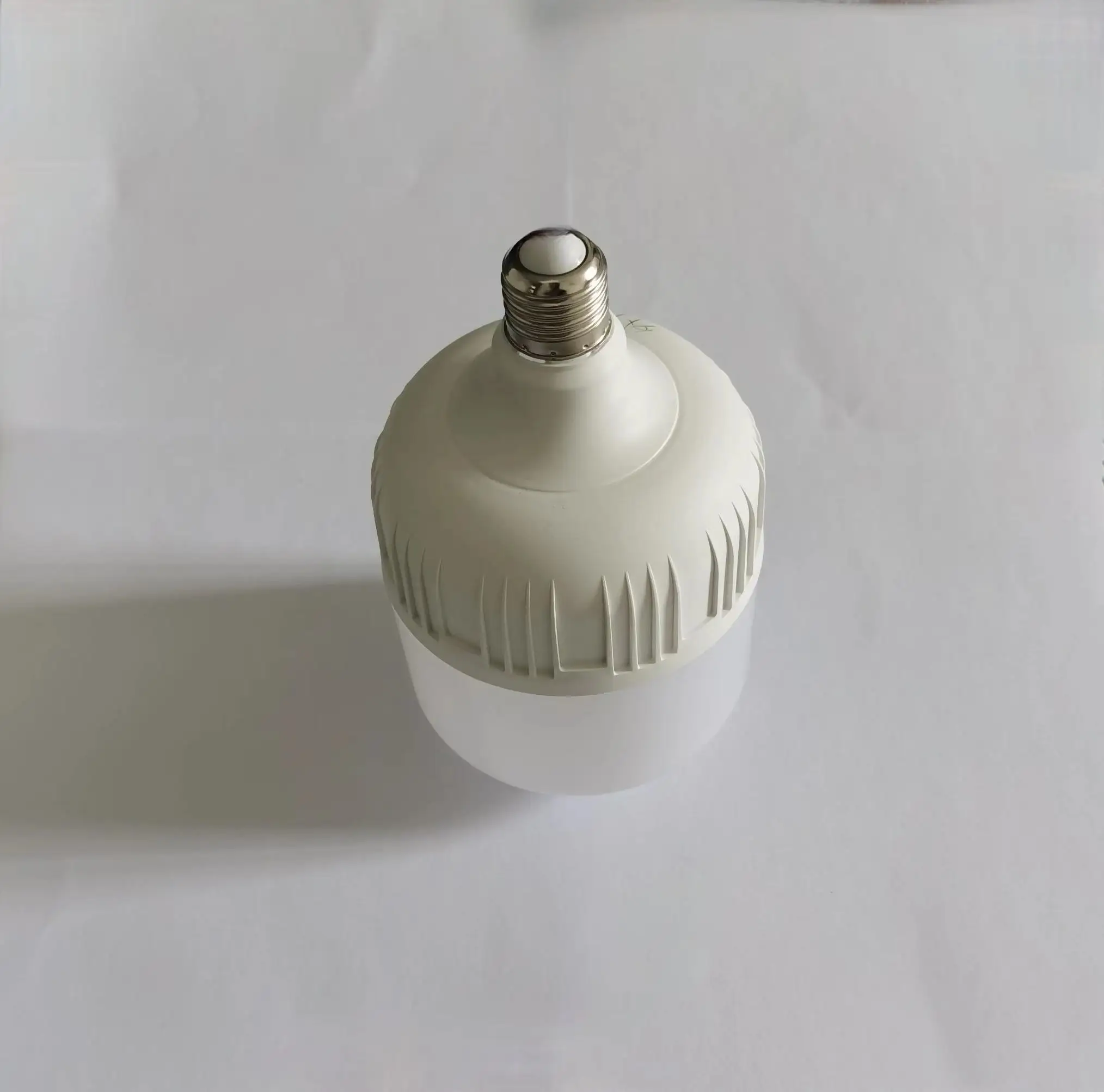 Wholesale custom lighting bulbs 30 W PBTPP cover aluminum LED bulb base indoor and outdoor LED lights