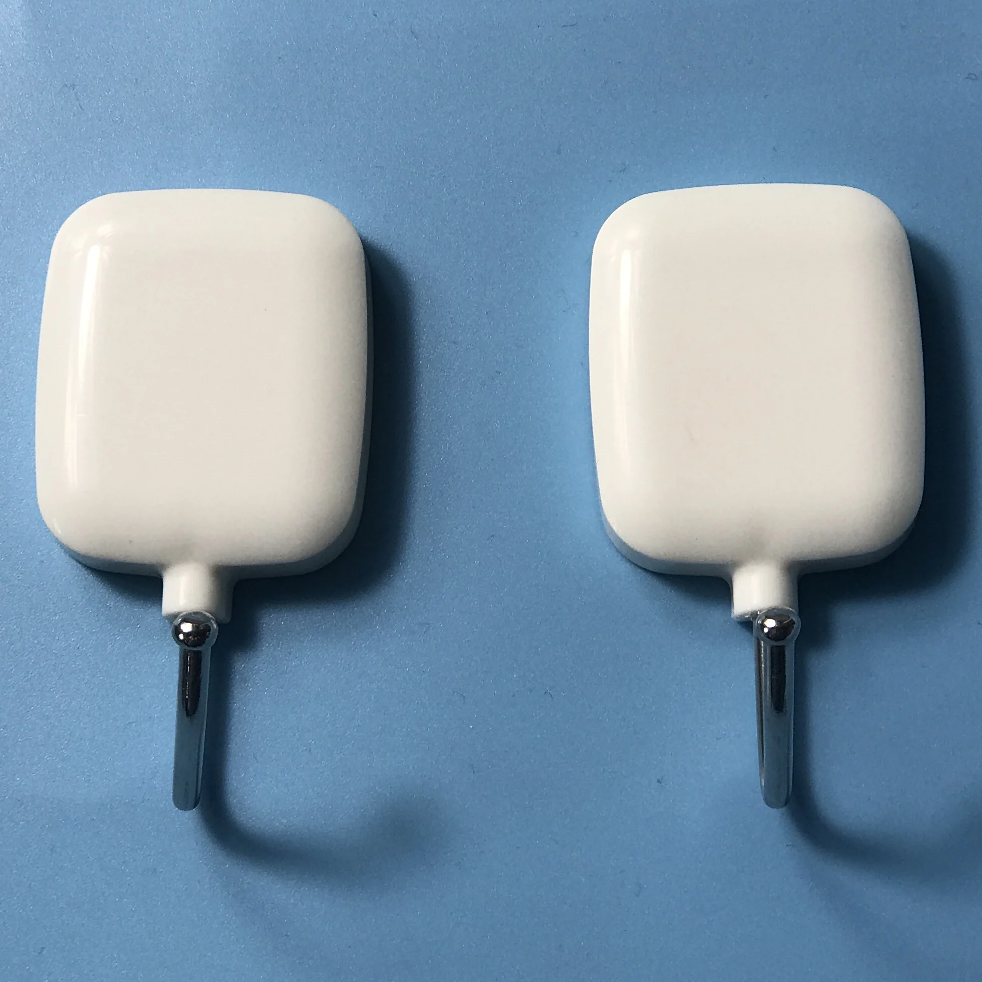 Magnetic Hooks  Extra Strong Magnet with Metal Hook for Refrigerator, Super Magnet Hook for Fridge Kitchen Doors Colors can be