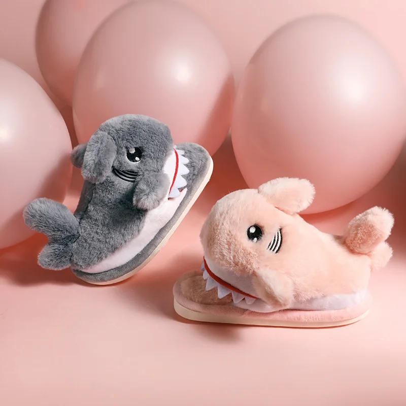 Cartoon Shark Funny Shoes Girls Lovely Indoor Slippers Ladies Home Shoes 2023 Fashion Plush Warm Slippers Women Winter Shoes