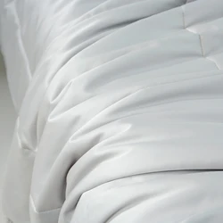 Factory Price 4 Pcs Duvet Cover Set 300TC Bamboo Fabric for Bedroom