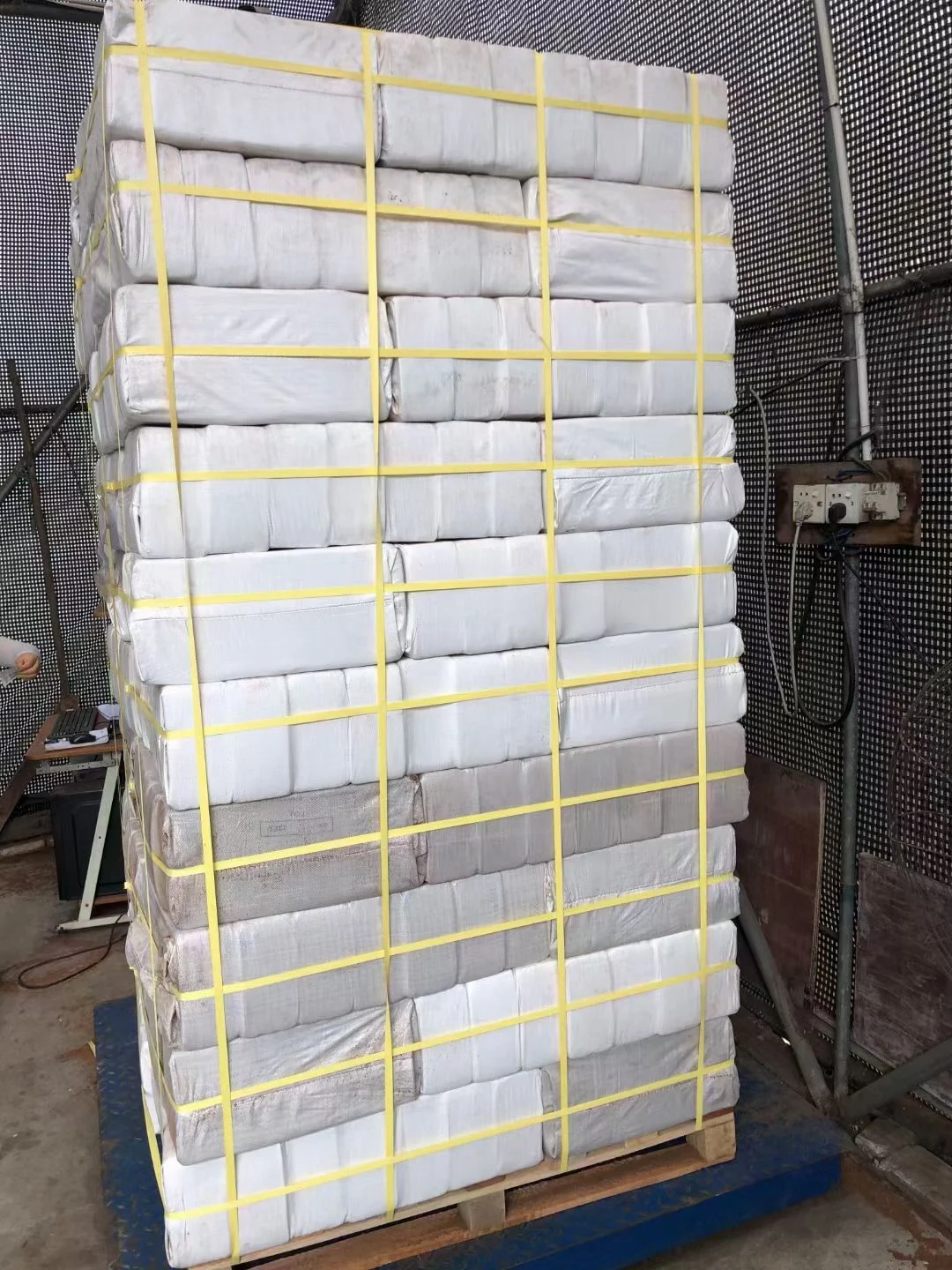 Заводская цена высокое качество Кокосовая коса торф 650 г сделано в Шри-Ланке шелуха чипсы