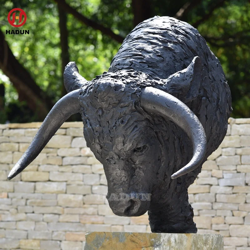 Handmade Famous Bronze Casting Statues Of Bull Head Sculptures For Sale