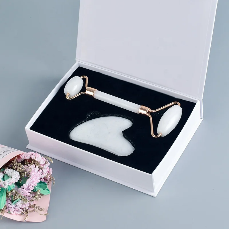 
Beauty Products Anti-Wrinkle Under Eyes Face Roller Jade Facial Massage Scraping Board One Side Welded Wooden Handle Jade Roller 