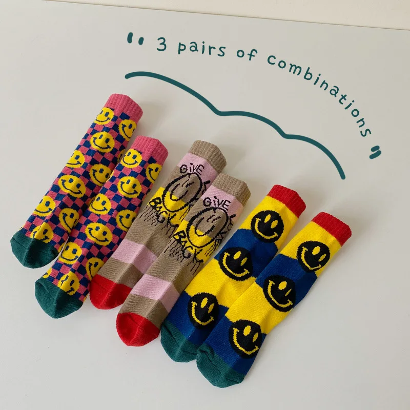 
New design autumn boy children cotton socks candy color with smiley face printed kids socks 