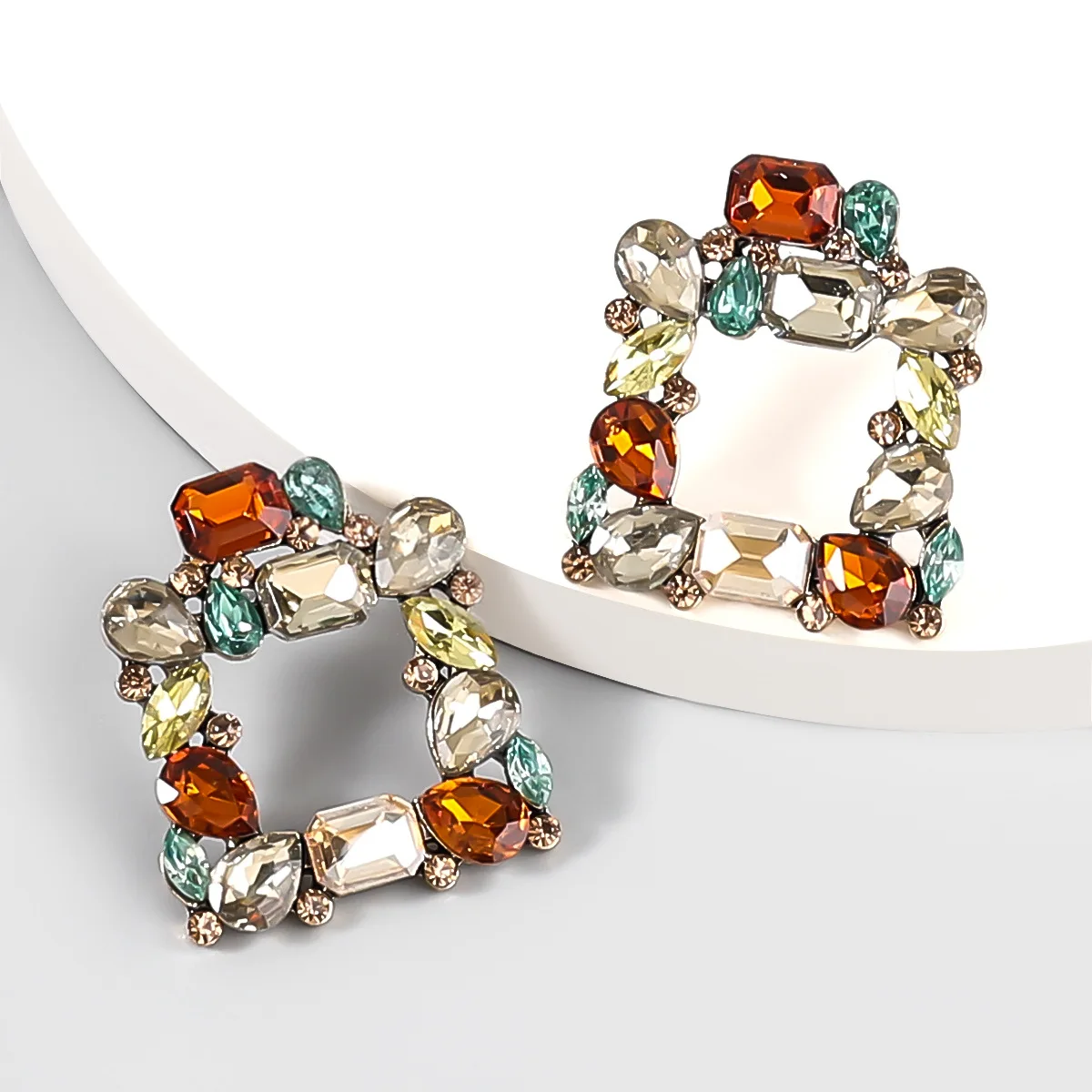 Fashion Personality Alloy Diamond Rhinestone Square Super Flash Party Earrings