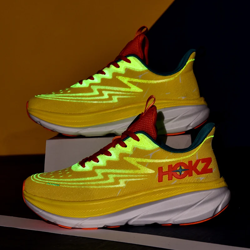 Новые уличные модные кроссовки Брендовые повседневные марафонские спортивные женские мужские на заказ