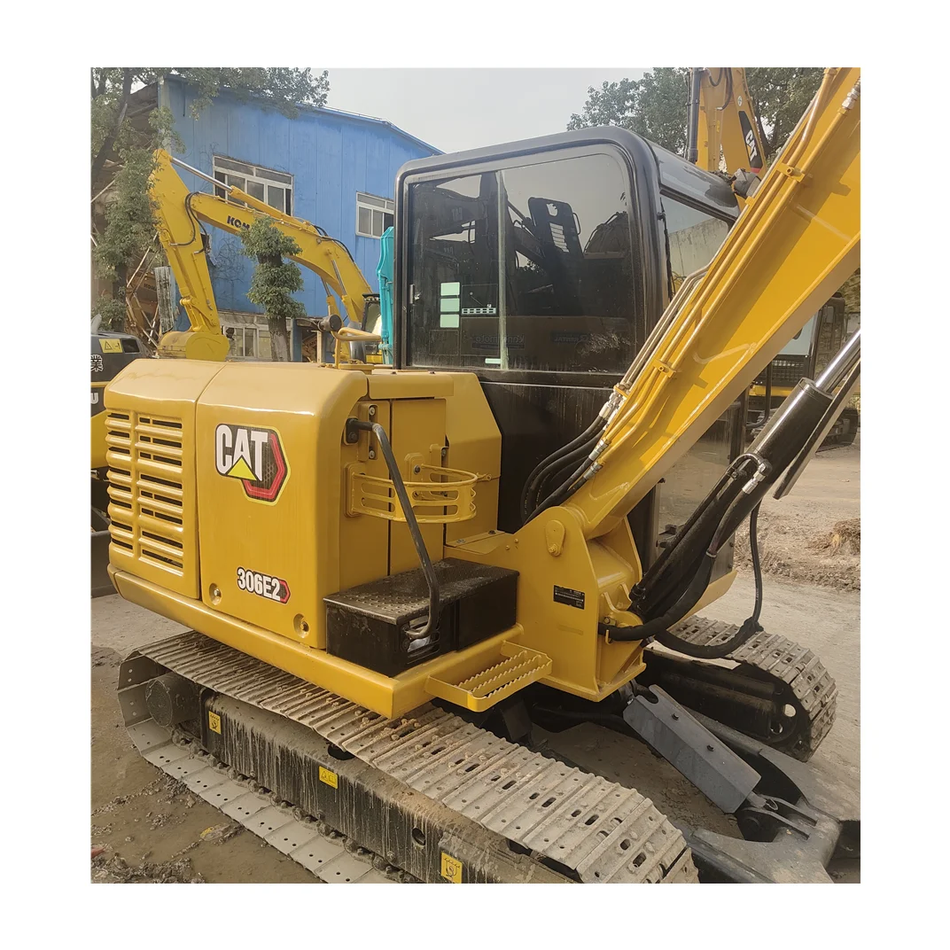 A used mini hydraulic excavator Caterpillar 306E2 small crawler excavator digger CAT306E2 with ACERT engine with high efficiency