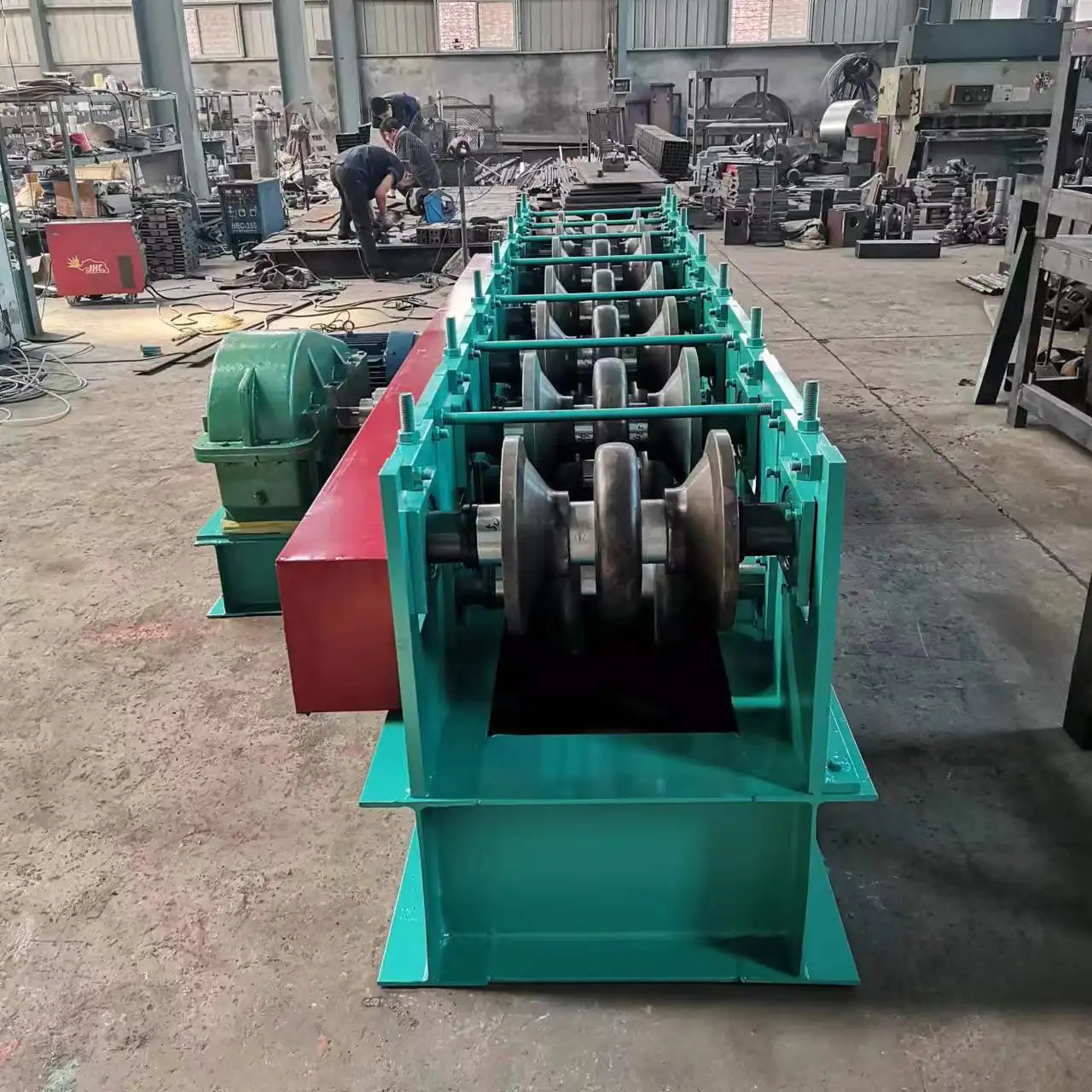 W Beam Highway Guardrail Roll Forming Machine Guardrail Repair Related Machine Crash Barrier Making Machine