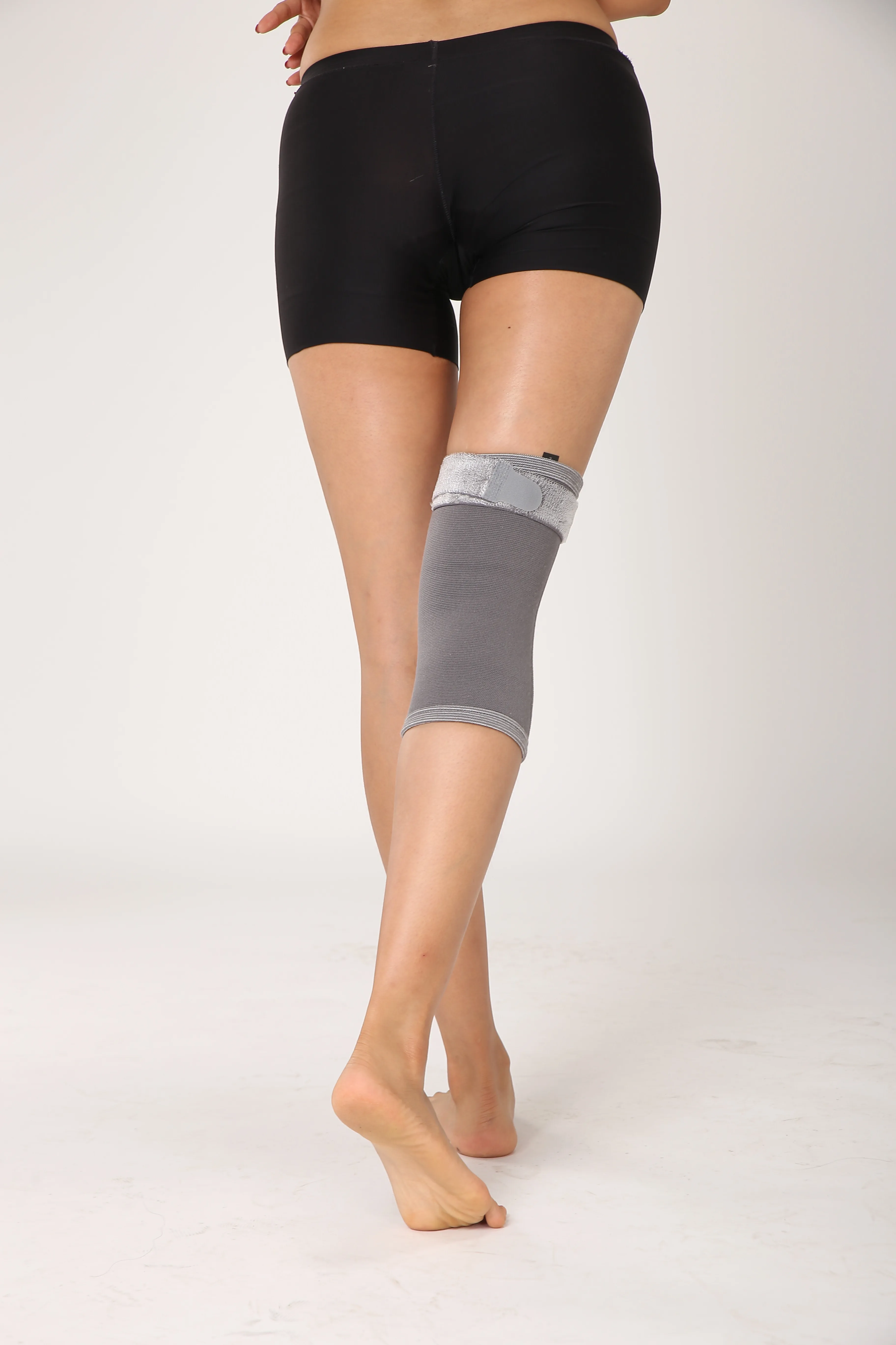 Hinor High-quality kneepad made of bamboo charcoal yarn knee pads for sports and work out for Post-operative rehabilitation