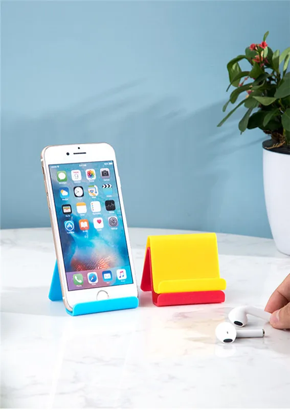 New Creative Plastic Phone Holder Fixed Holder Candy Color Mini Portable Card Holder Mobile Phone Stand Household S0450