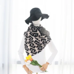 2021autumn and winter new imitation cashmere letter double C warm printing khaki tassel shawl scarf women cross-border wholesale