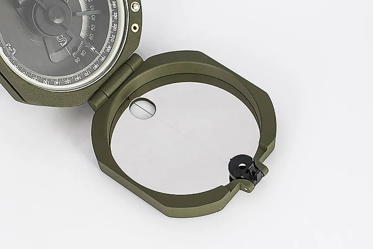 Zinc alloy Luminous multifunctional outdoor compass professional adventure compass
