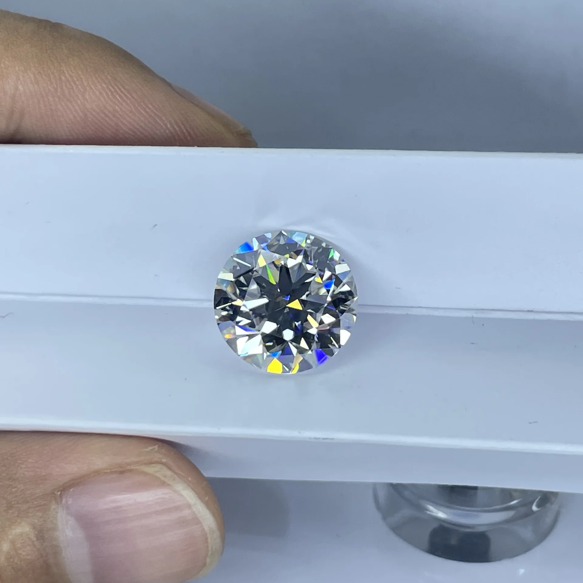 Loose Moissanite 1Carat D Color 6.5mm Diameter VVS1 Clear Excellent Cut 6A Quality White GRA certificate DIY Jewelry