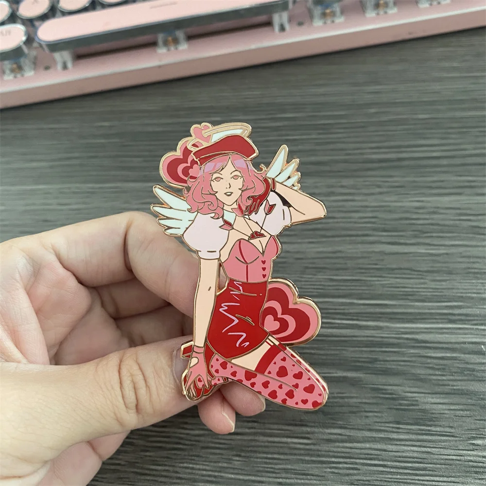 Металлический значок для одежды