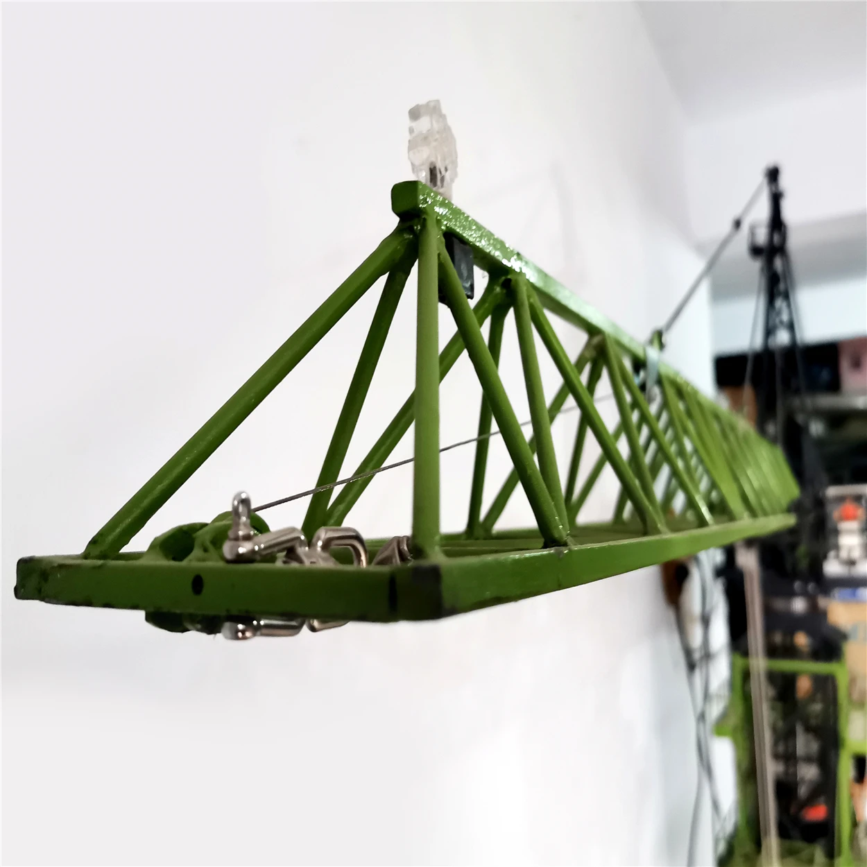 The material is excellent and suitable    QTZ100 Buy Used Tower Crane  Models